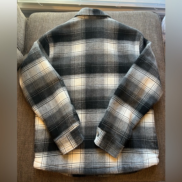 Old Navy Wool and Sherpa Jacket - Picture 5 of 5